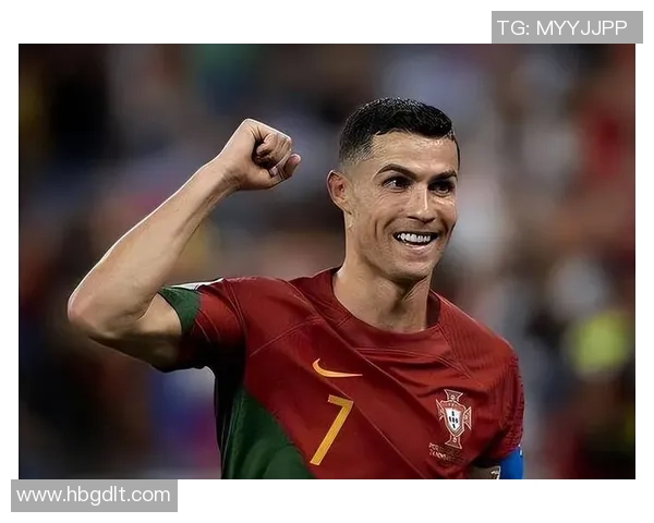 揭晓这位足球明星的真实身份及其辉煌成就与影响力分析 揭晓这位足球明星的真实身份及其辉煌成就与影响力分析